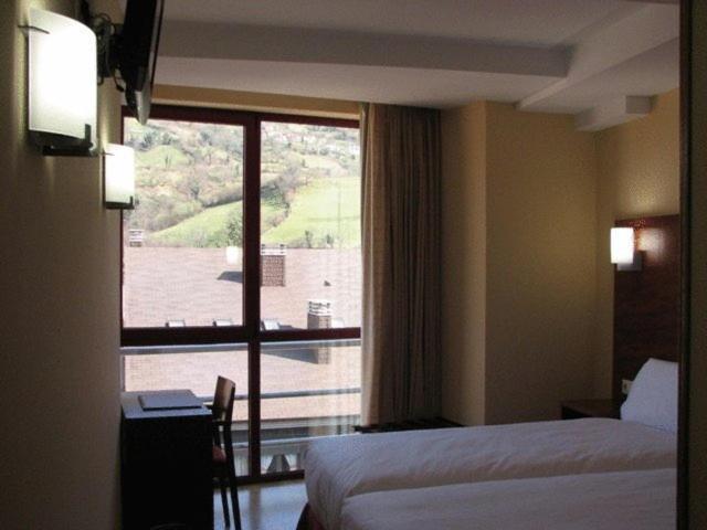 Hotel Ruta De La Plata De Asturias ポラ・デ・レナ エクステリア 写真